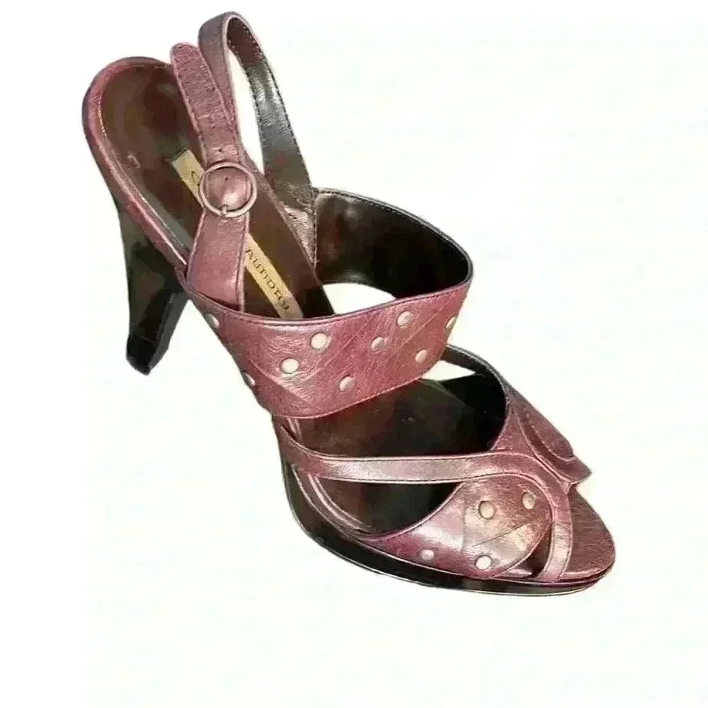 CHINESE LAUNDRY Woman’s Suzanne Brown Leather Studded Heels Size 9
